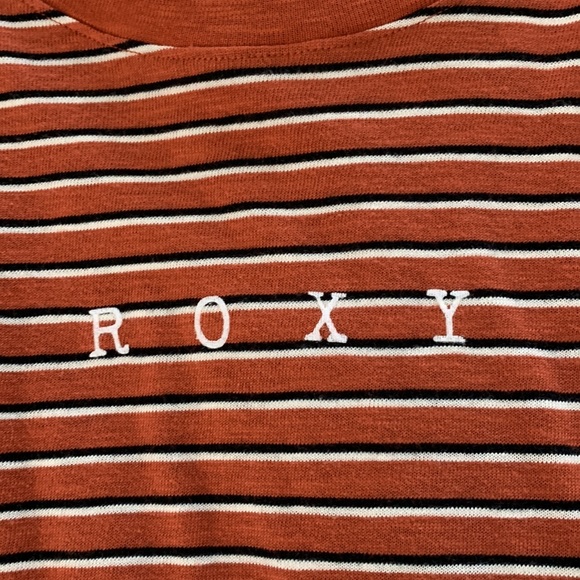 NEVER WORN ROXY STRIPED T SHIRT - Picture 4 of 5